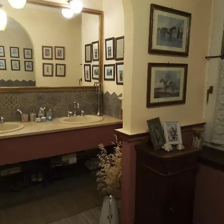 La Gallinella Rossa Bed & Breakfast